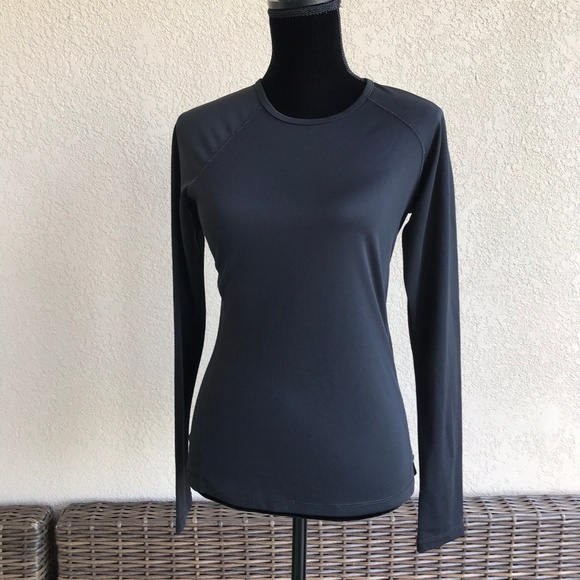 ALO Yoga Tops - alo Yoga Black Long Sleeved Top Solid Size Small S